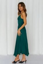 No Missing Kisses Midi Dress Forest Green - Image 5